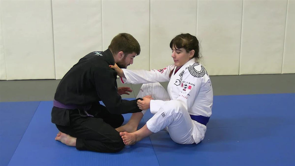 Submitting From The Open Guard In The Gi By Helena Crevar – Bjj Fanatics