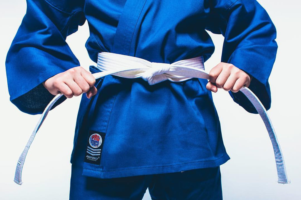 The Best Way to Tie Your Jiu Jitsu Belt