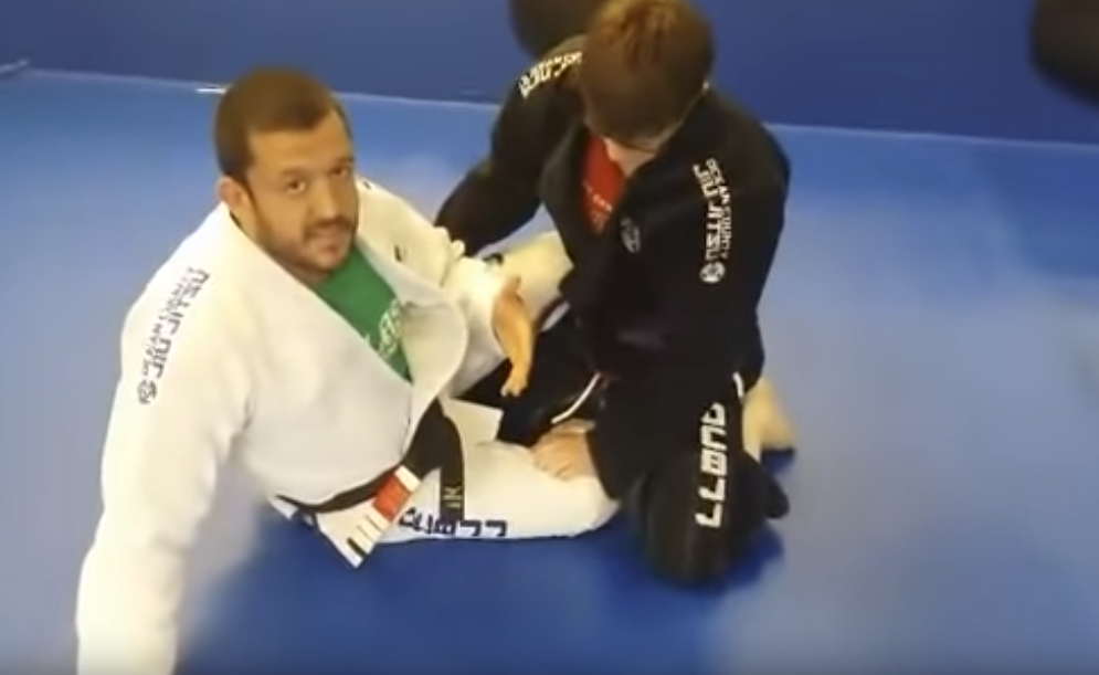 How To Make Your Half Guard Impossible To Pass In BJJ