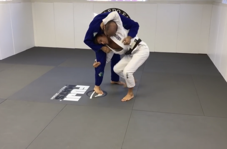 Alexandre Vieira’s Amazing Loop Choke Variation