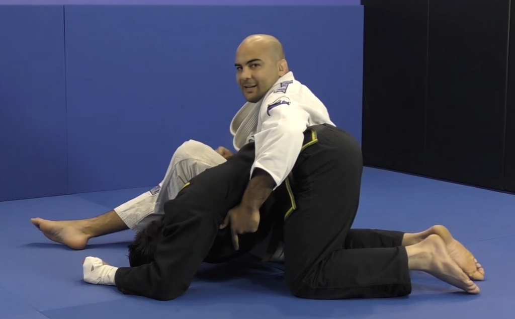 Improve Your Closed Guard With These 3 Killer Techniques