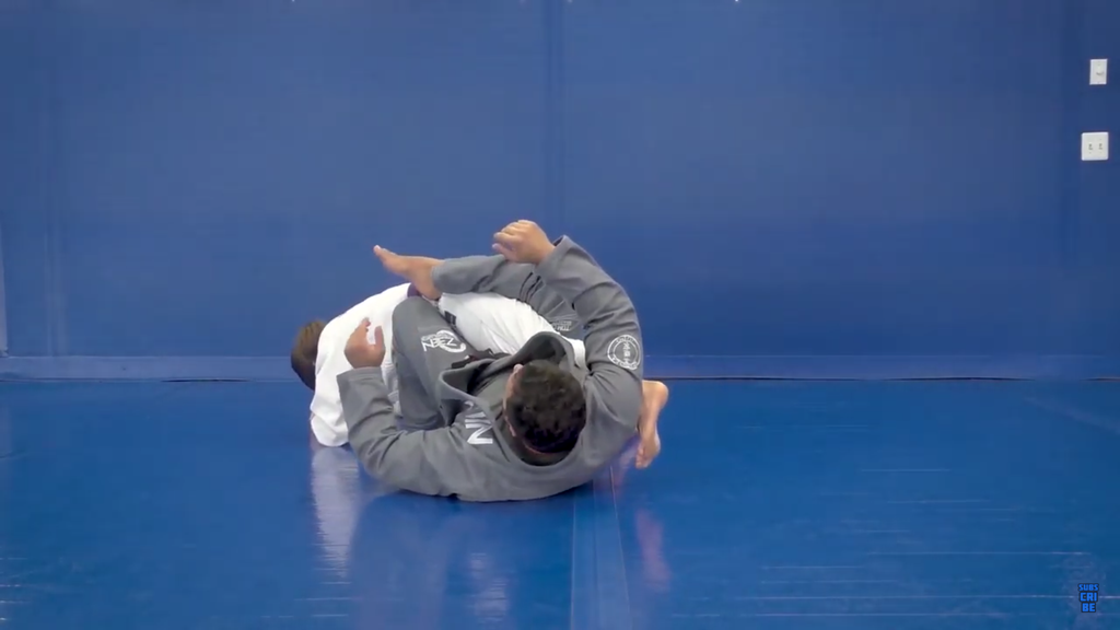 Half Guard Hip Switch Counter From The Bottom With Tom DeBlass