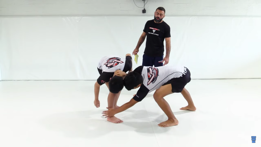 Improve Your Stand Up Game With This Effective Ankle Pick and Start Float Passing From HQ With Vagnar Rocha