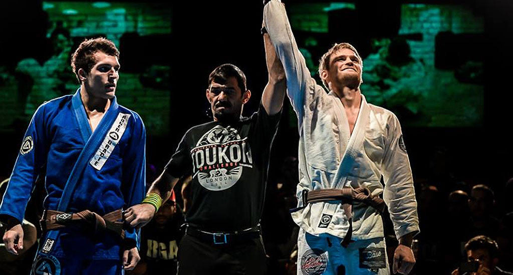 Practical Ways Yoga Can Impact Your BJJ – BJJ Fanatics