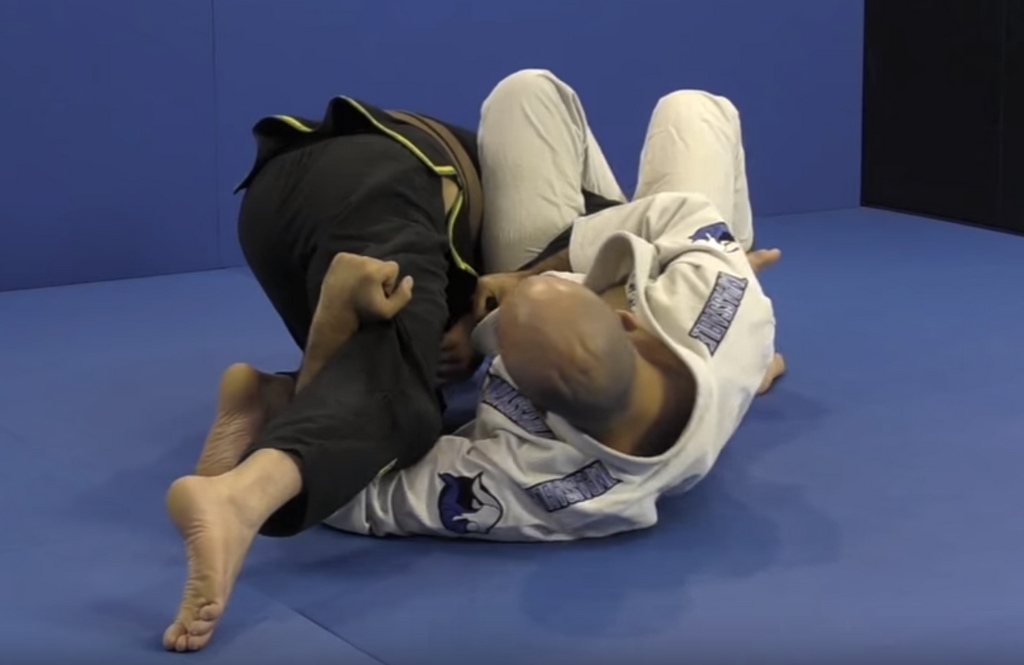 The Best Omoplata Attack From Closed Guard With Bernardo Faria