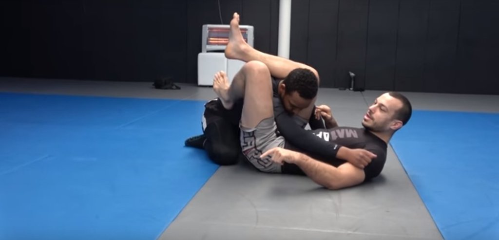 Perfect Triangle Set Up for Beginners with Lachlan Giles