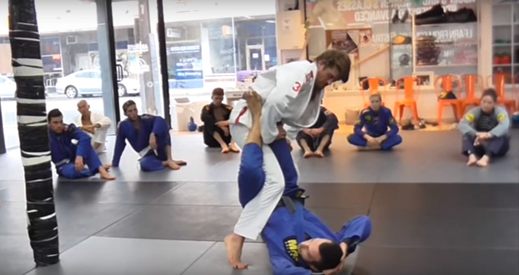 Have You Seen This Sneaky Single Leg X Entry From Lachlan Giles?
