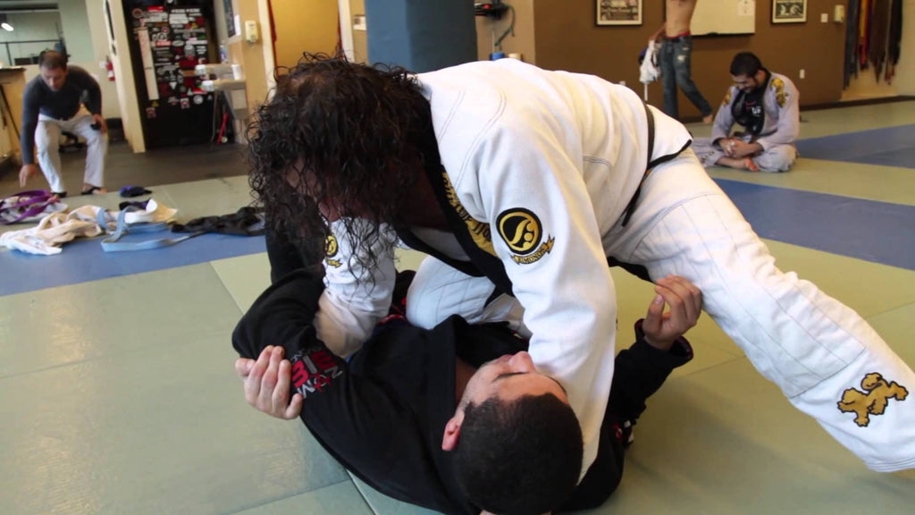 Three Submission Options from Knee on Belly