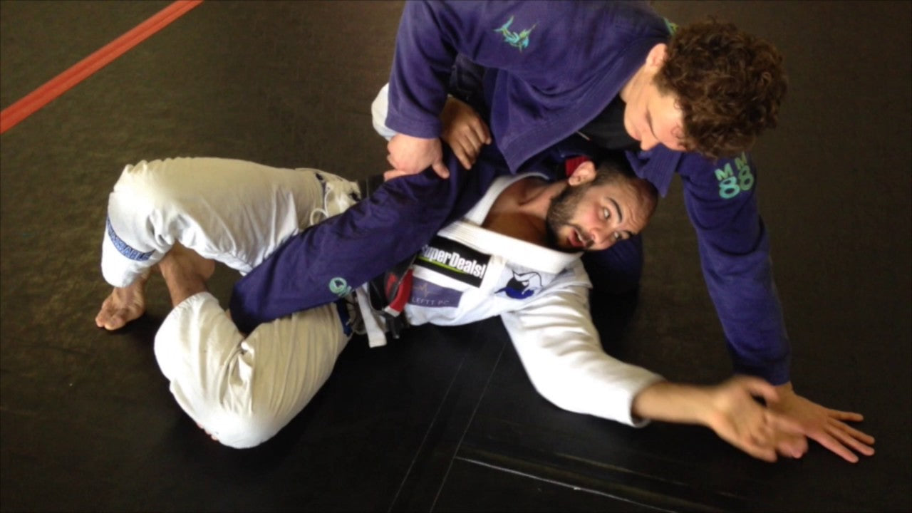 The Stages of Half Guard Development – BJJ Fanatics