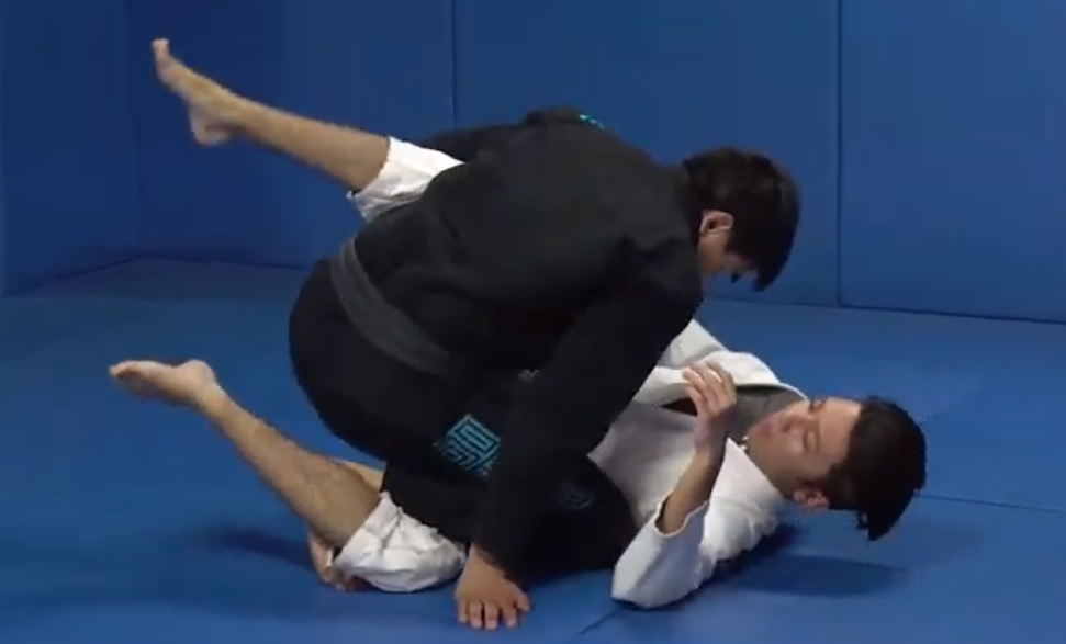 Open and Pass The Closed Guard In 3 Easy Steps