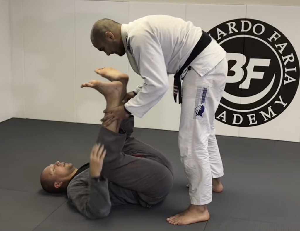 Make Your Open Guard Un-passable With The Concepts