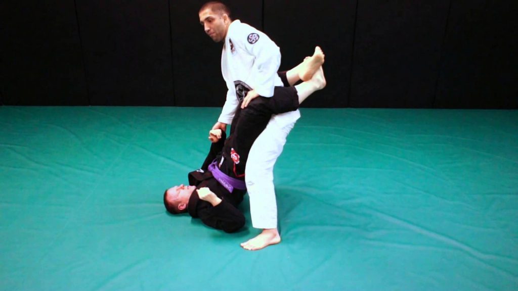 The Principles of Developing a Dangerous Closed Guard