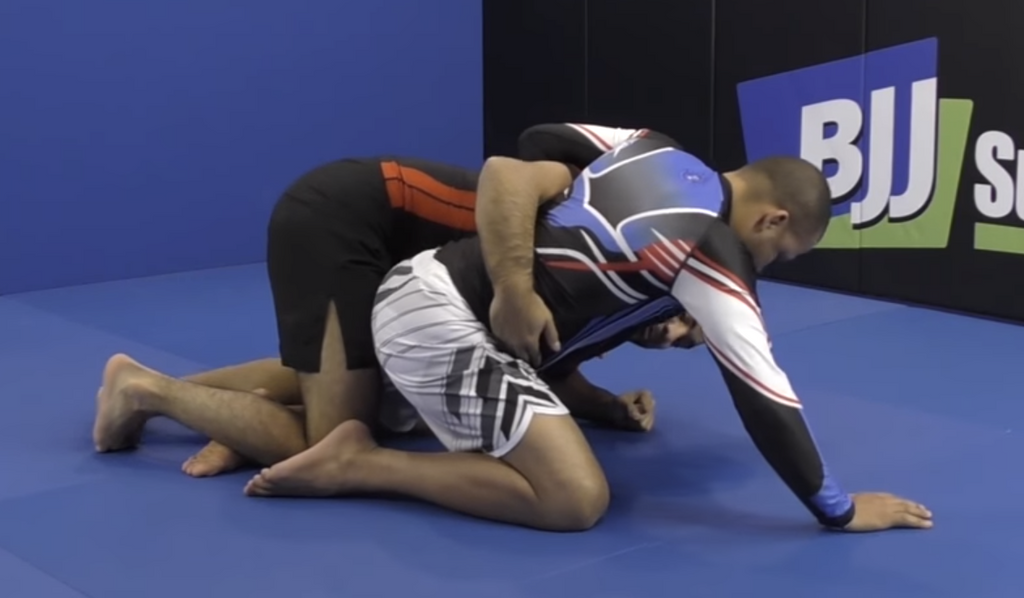 Simple Rollover Sweep From Dog Fight Half Guard With Bernardo Faria