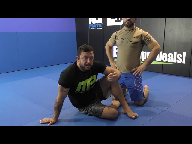 Tom DeBlass Solves the Puzzle of Being Stacked While Trying to Finish your Arm Lock