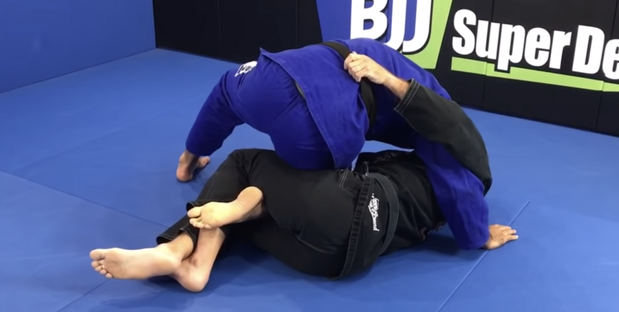 Smashed In Half Guard? Use This Simple Guard Sweep