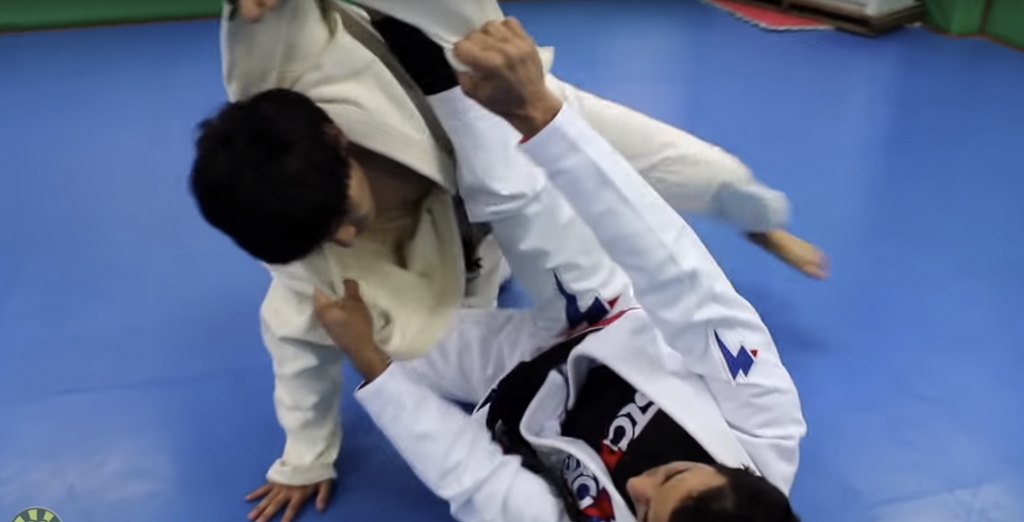Bjj Spider Web Guide.pdf 2 Of The Best Spider Guard Techniques – BJJ Fanatics